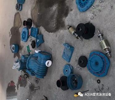 維修現(xiàn)場 維修現(xiàn)場