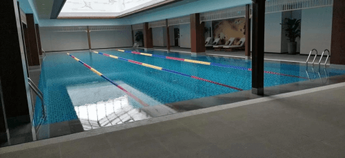 室內(nèi)游泳池